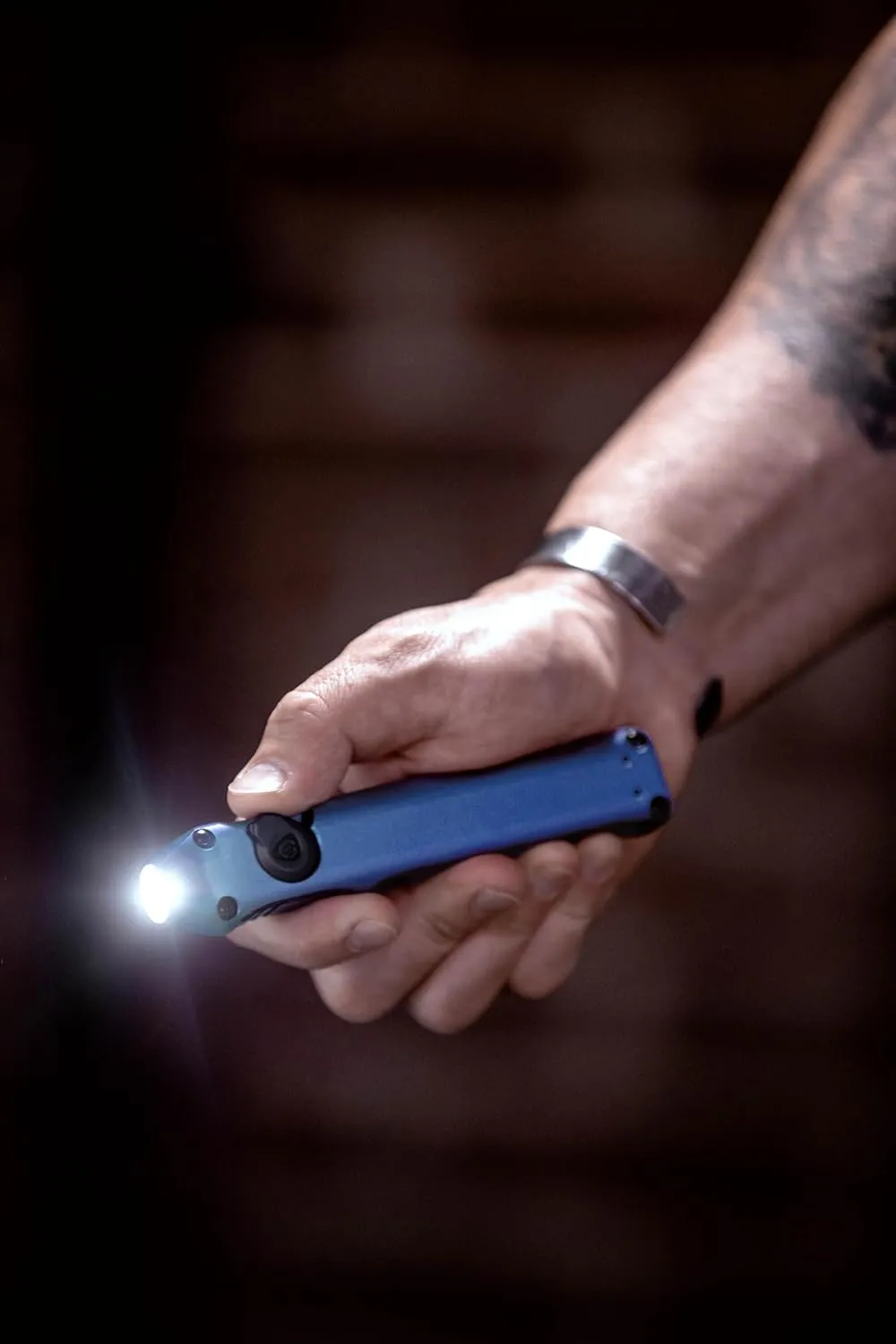 Streamlight 88817 Wedge 1000-Lumen Slim Everyday Carry Flashlight, Includes USB-C Cable and Lanyard, Blue